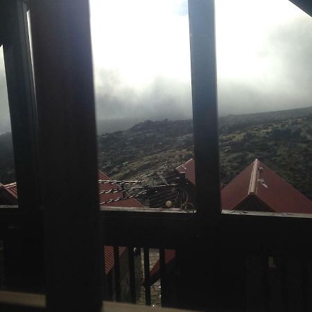 Chales - Penhas Da Saude Villa Exteriör bild